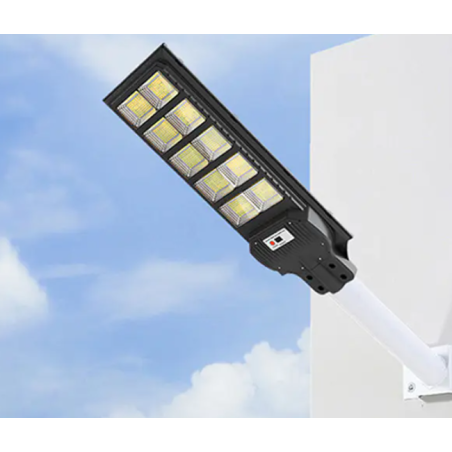 Lampadaire solaire 200w - 2600 lumens avec détecteur de mouvement